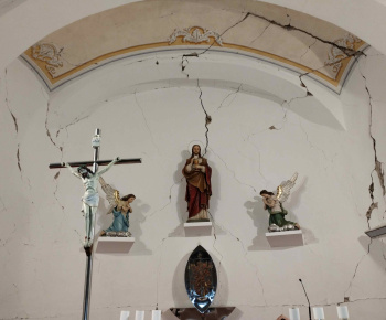 Aktuality / Jankovce - zemetrasenie - foto